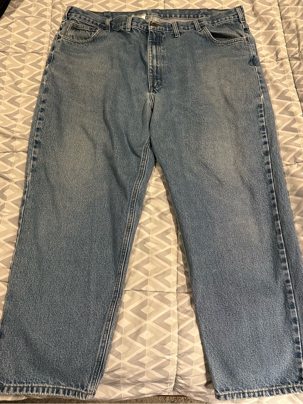 Classic Men's Carhartt 46x30 Denim Jeans - Casual Straight Fit